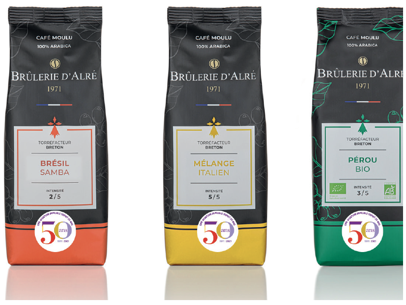 Stickers on pack – Brûlerie d&rsquo;Alré ©Agence Kern